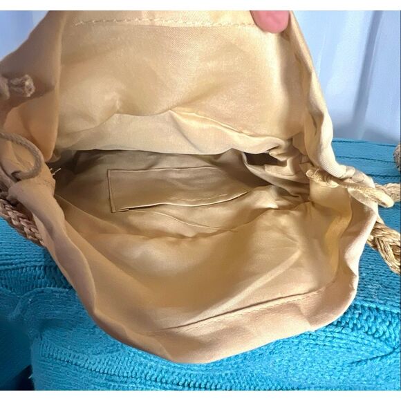 Woven Straw / Grass Tote, Purse/Bag, Square Bottom Thailand Shoulder, Arm Carry - Picture 6 of 7